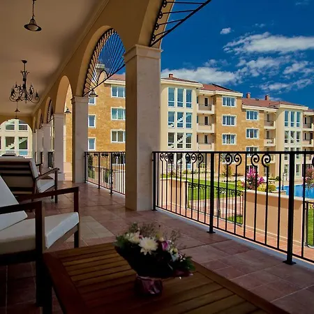 Aparthotel Apartments Atia Černomorec