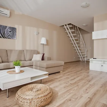 Apartments Atia