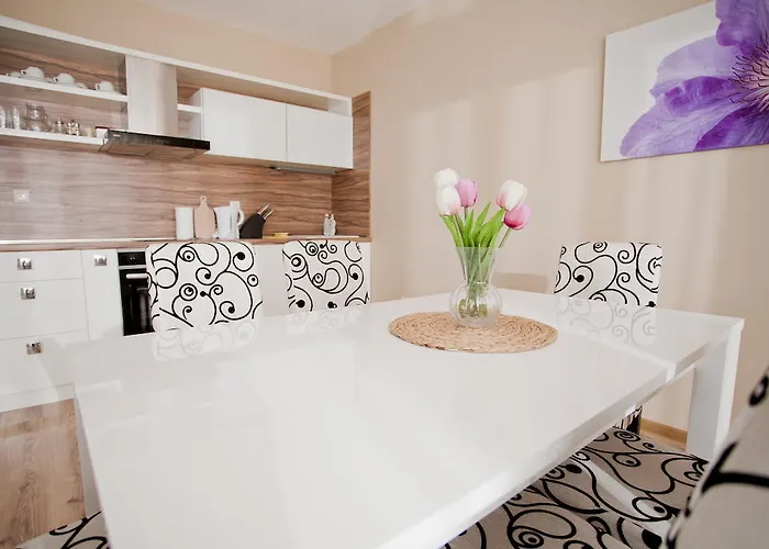 Apartments Atia Chernomorets